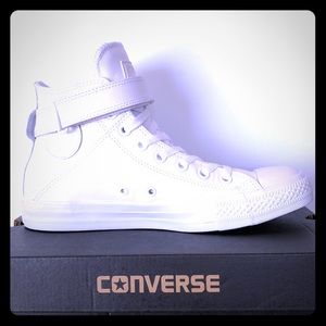 BRAND NEW Converse Brea Hi (LEATHER)!!!